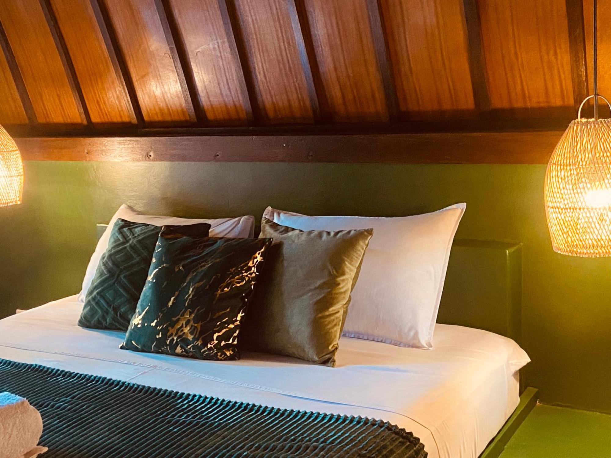Mowglis Gili Air Hotel Buitenkant foto