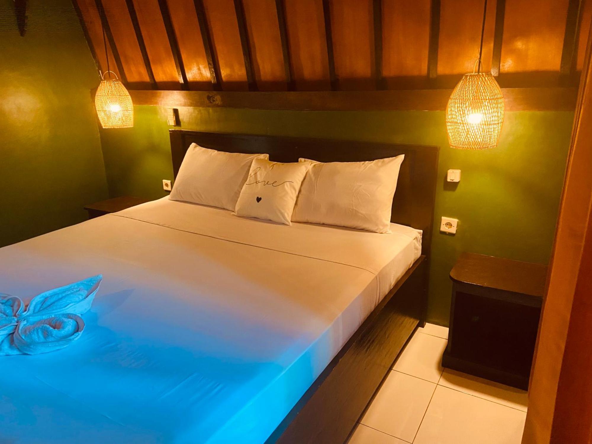 Mowglis Gili Air Hotel Buitenkant foto